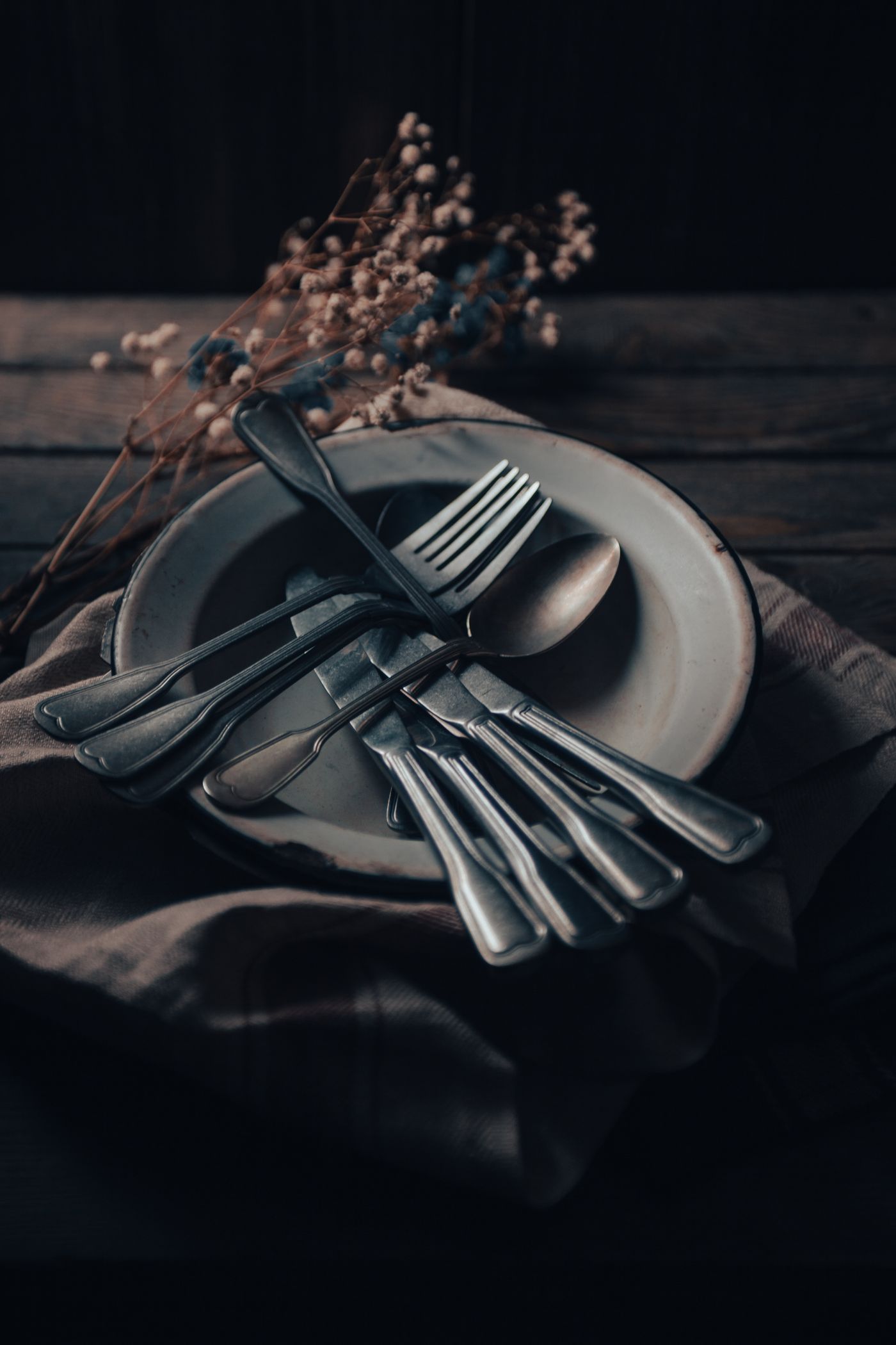 Dining Individual Table Cutlery Setup